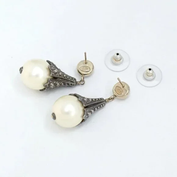 CHANEL CC Logos Pearl Dangle Stud Earrings Silver Gold Tone 03P Auth w/Box